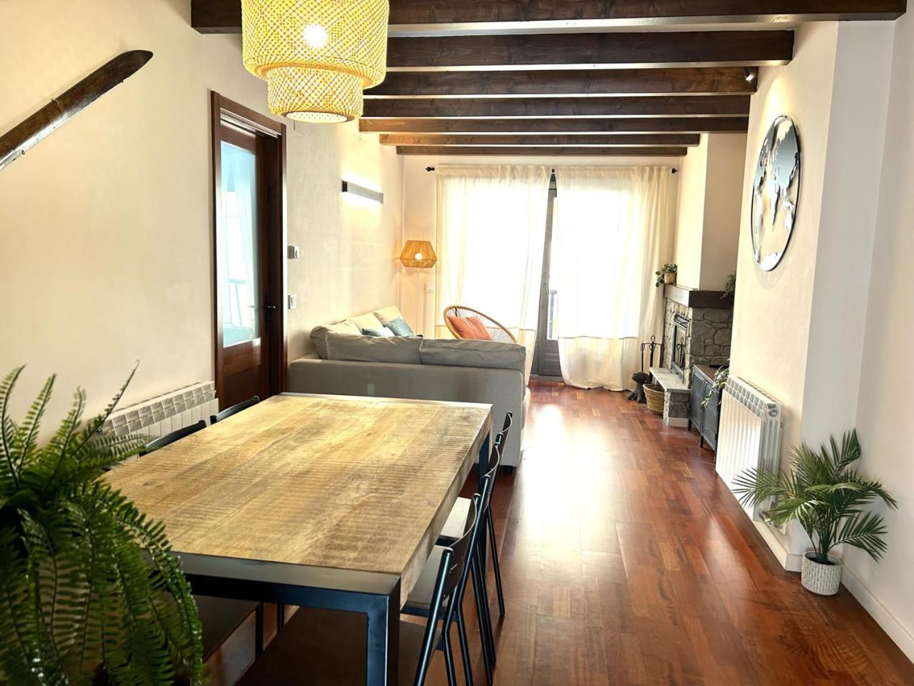 אסטרי ד'אנאו Apartament Encantador I Centric Amb Llar De Foc By Rural D'Aneu מראה חיצוני תמונה